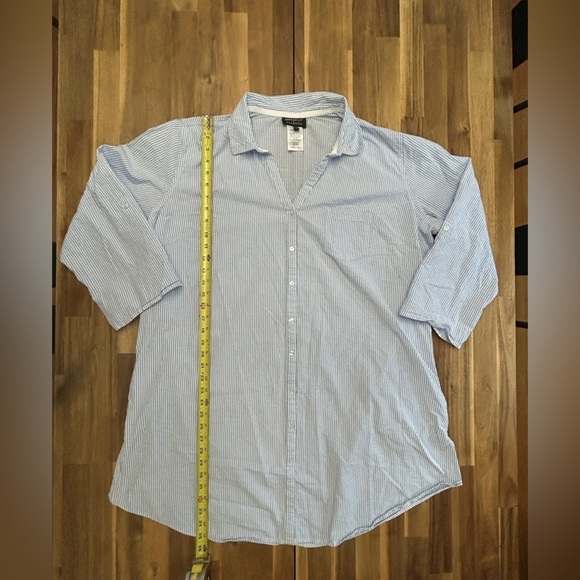 Talbots Miraclesuit Crinkle Gauze Seersucker Oversized Button Down Beach Shirt - Picture 7 of 10